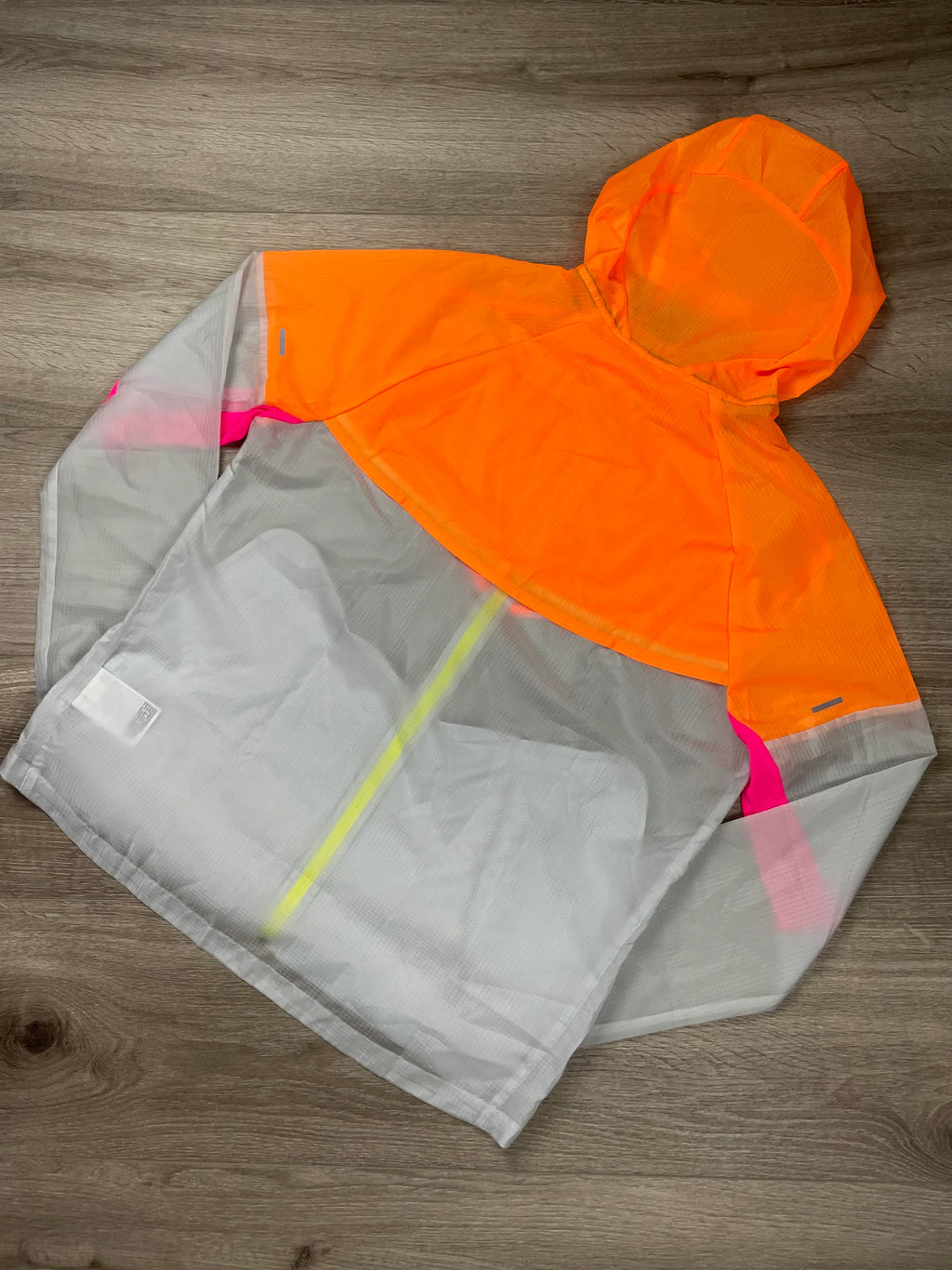 Nike Windrunner Repel - Orange/Pink/White - Large