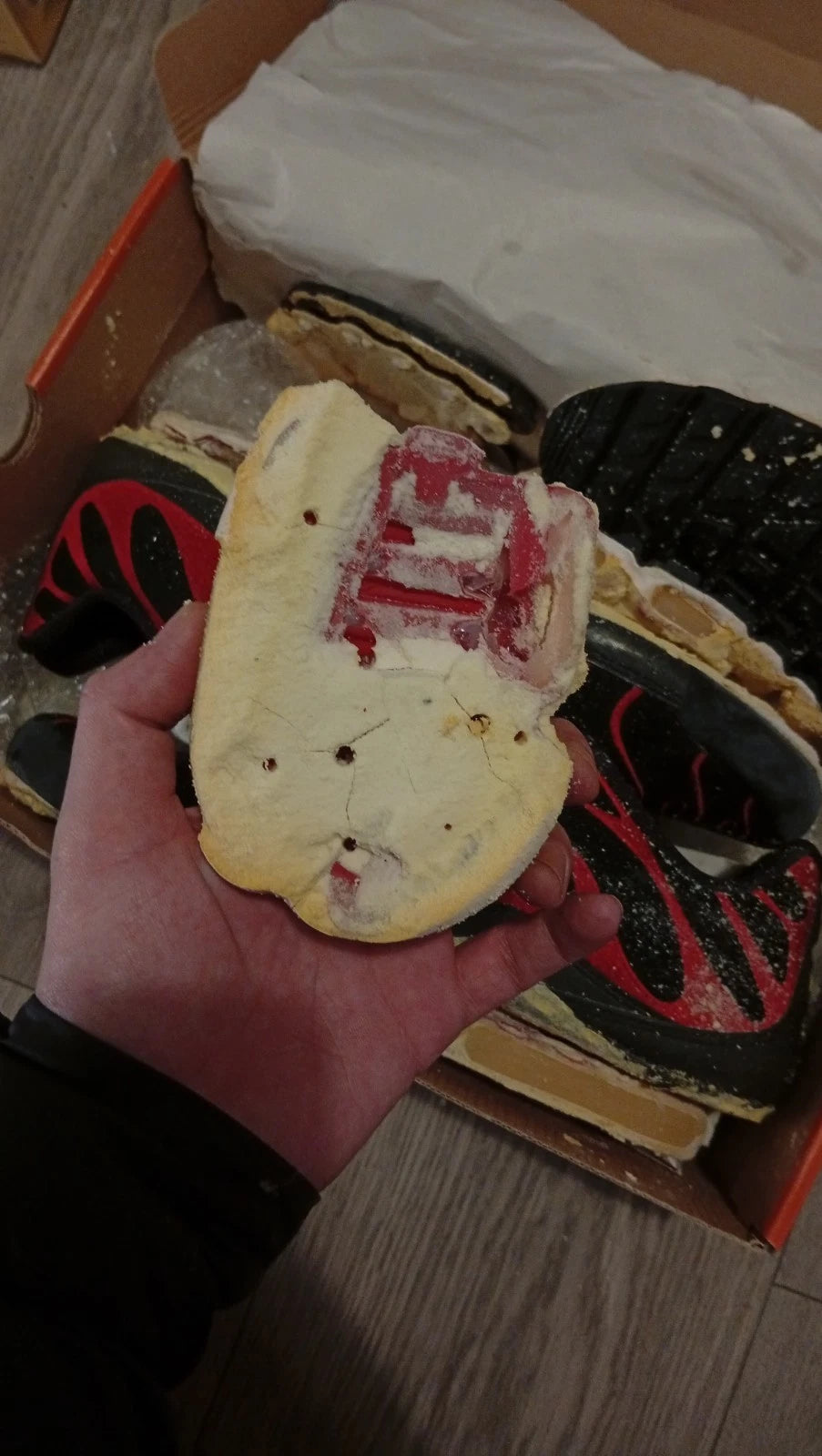 Nike Air Max Plus TN 'Leather' Varsity Red - 2000 - UK 11